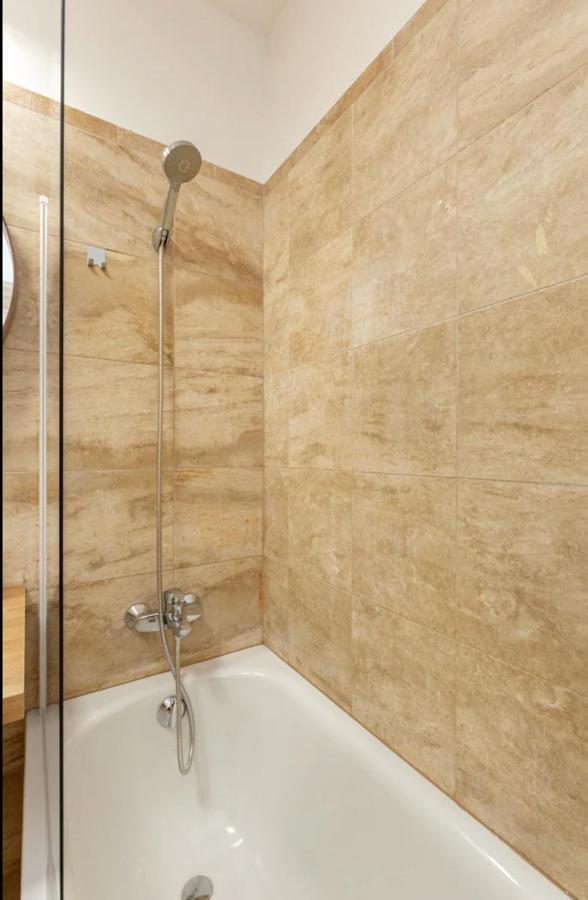 Kazinczy Apartment #Freeparking Budapeszt Zewnętrze zdjęcie